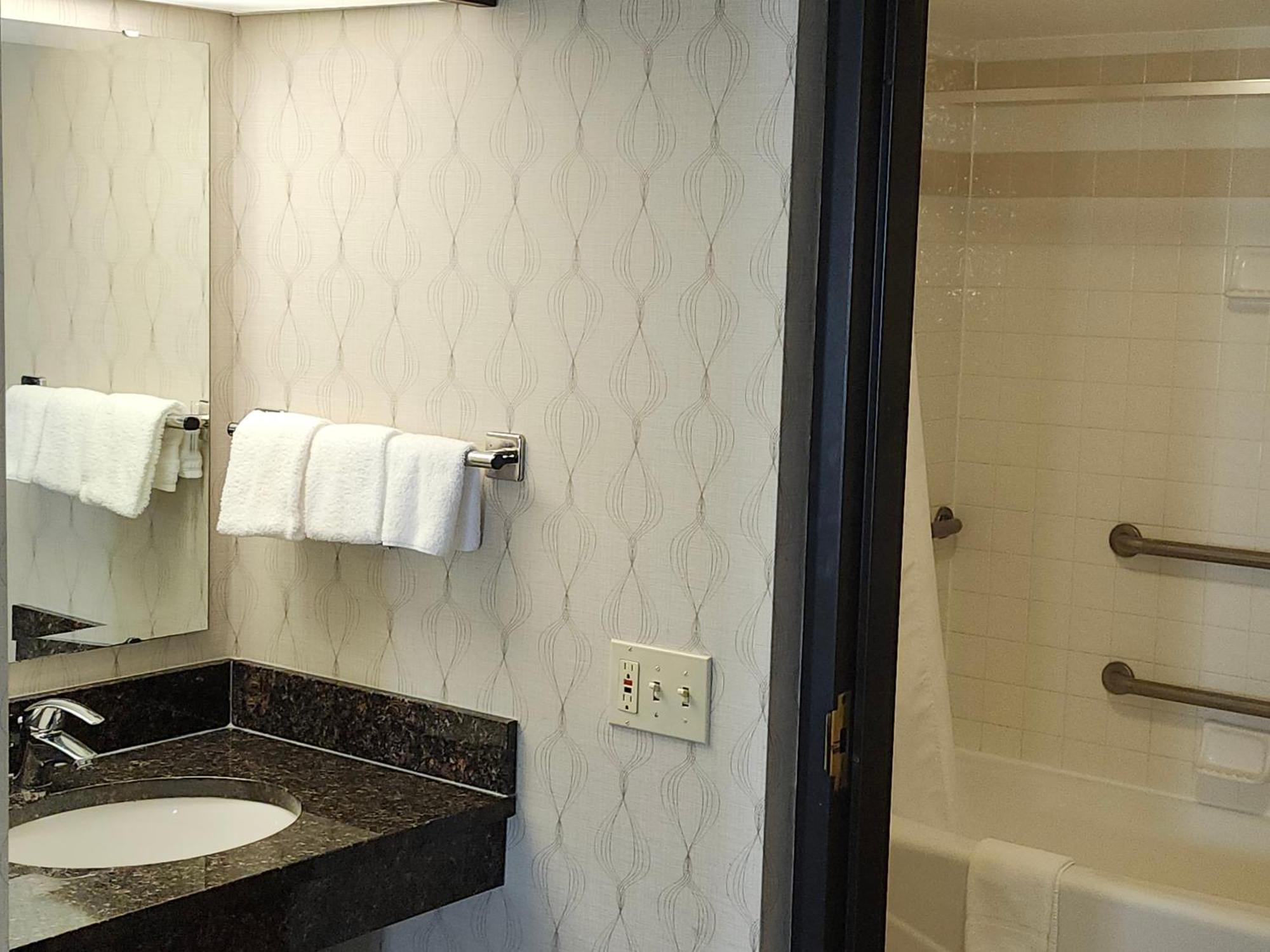 Heritage Inn & Suites The Woodlands, Trademark By Wyndham Kültér fotó