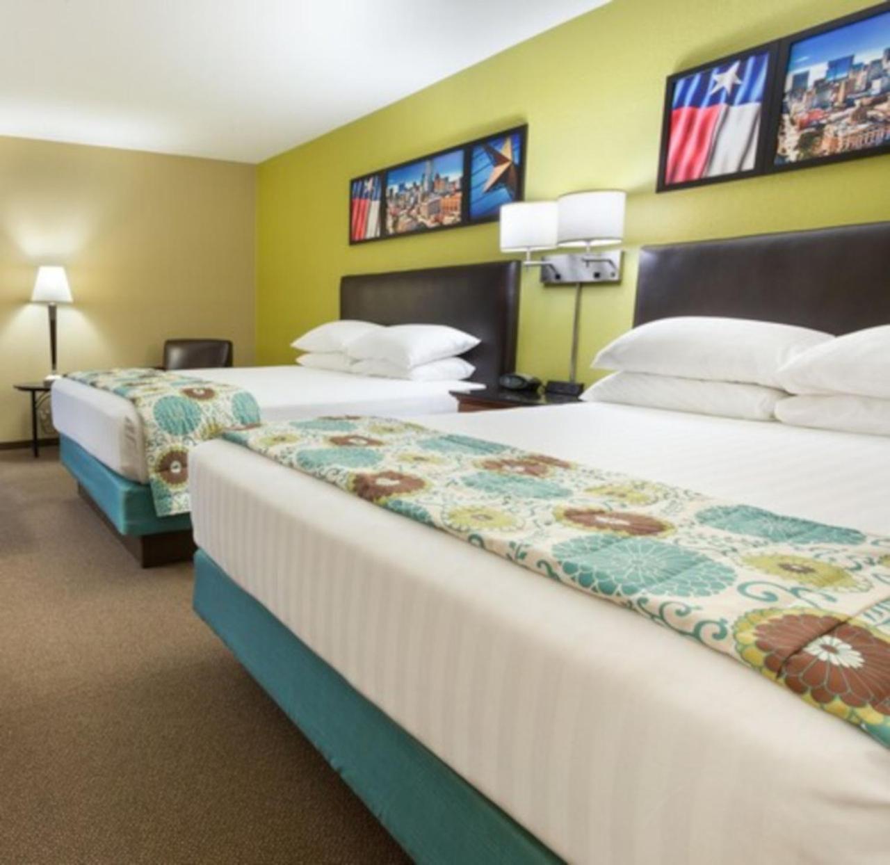 Heritage Inn & Suites The Woodlands, Trademark By Wyndham Kültér fotó